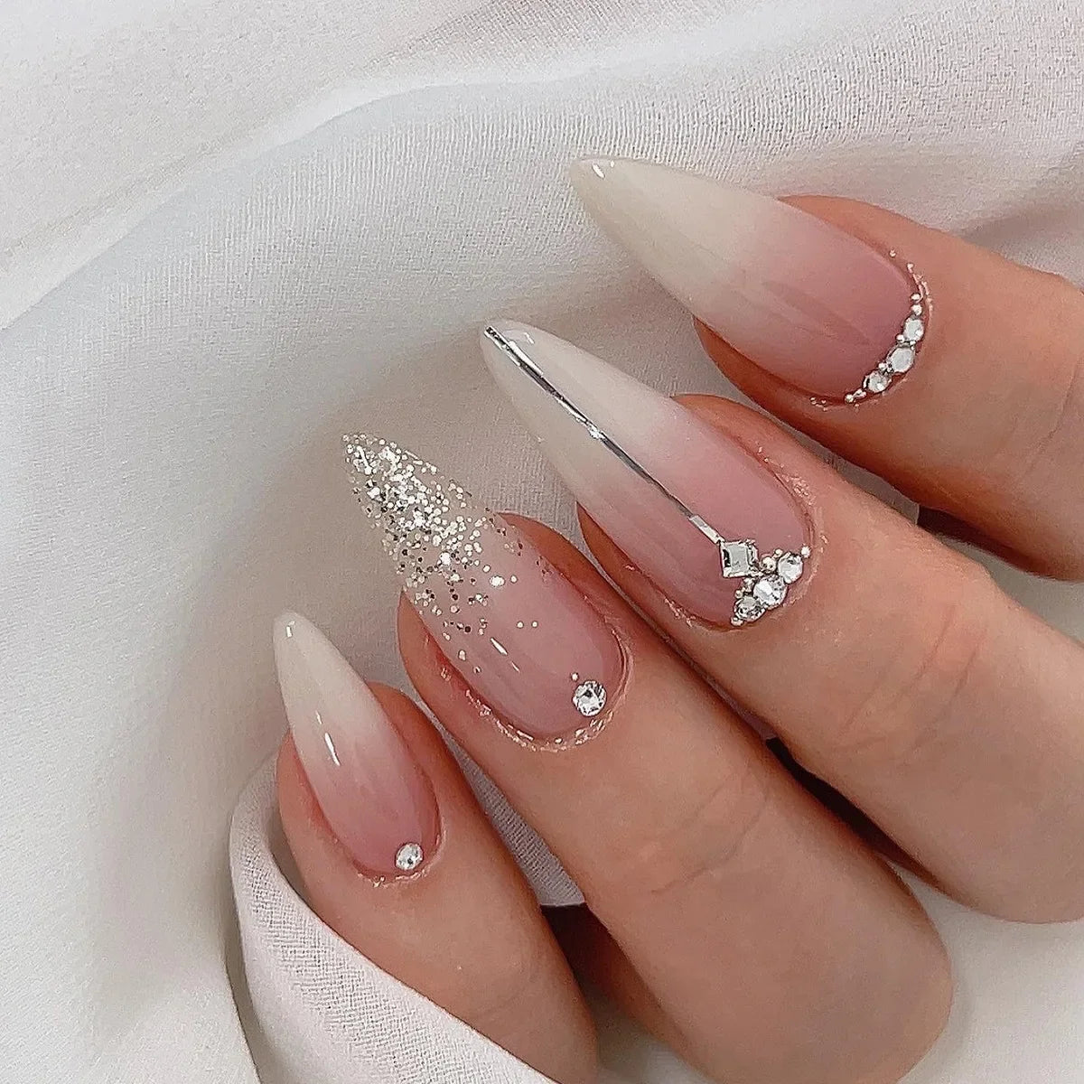 24pcs Cat Eye, French Glitter Pink Press On Almond Nails