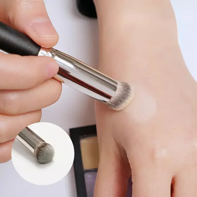 Angled Kabuki Foundation & Concealer Blending Brush Set