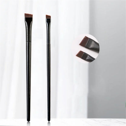 Angled Flat Thin Eyebrow & Eyeliner Brush